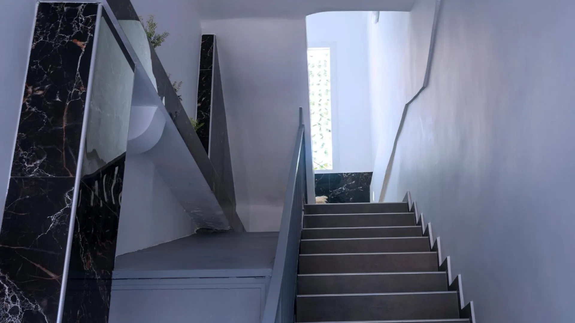 Thessaloniki Luxe Suite, Achilles' Private Getaway