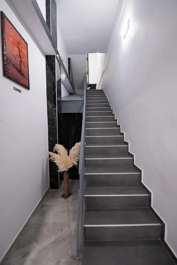 Thessaloniki Luxe Suite, Achilles' Private Getaway