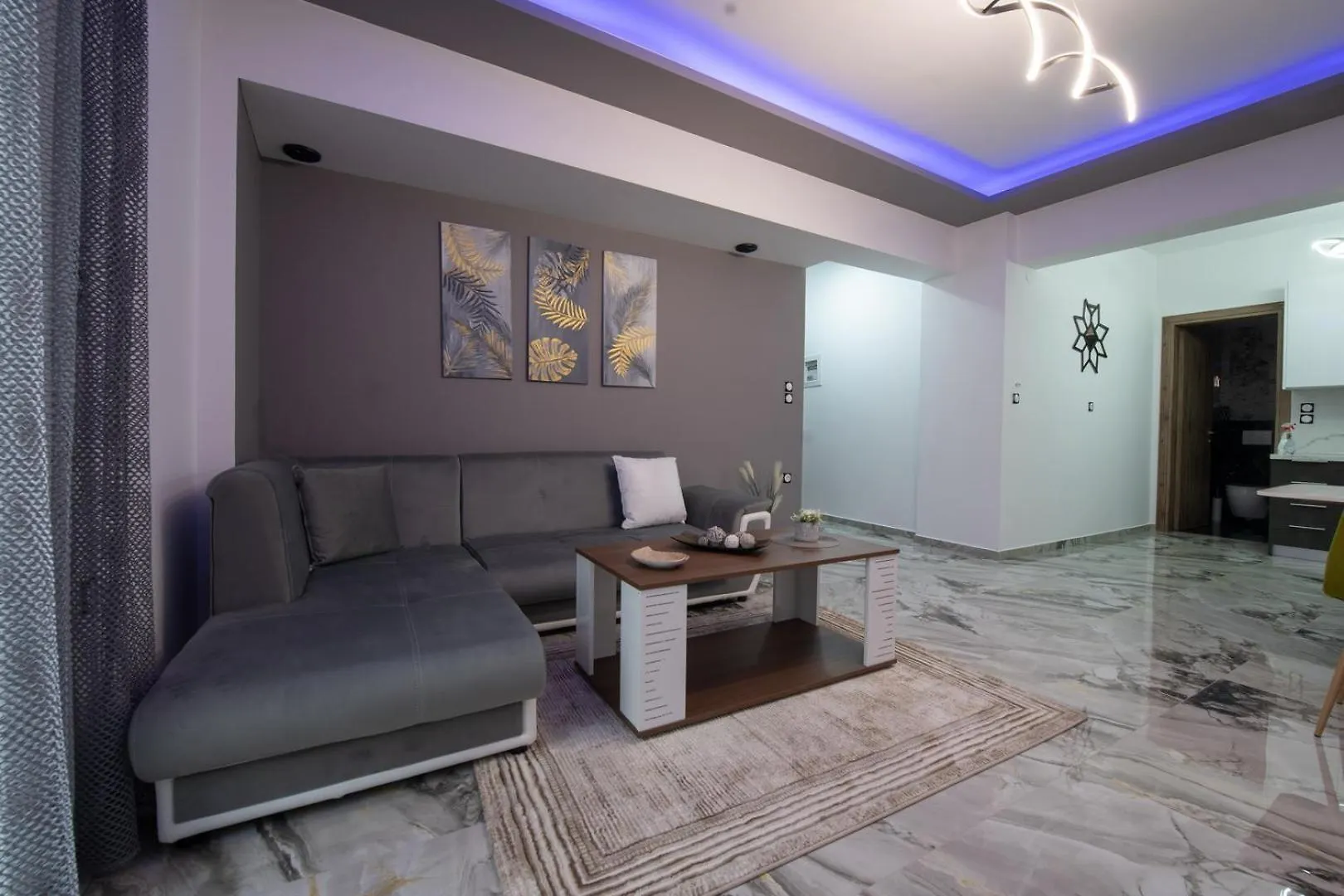Thessaloniki Luxe Suite, Achilles' Private Getaway